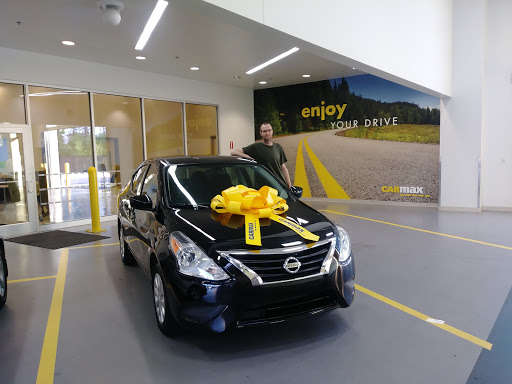 Used Car Dealer «CarMax», reviews and photos, 8007 Wild Wood Forest Dr, Raleigh, NC 27616, USA