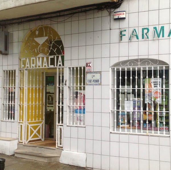 Farmacia Flores Pichardo