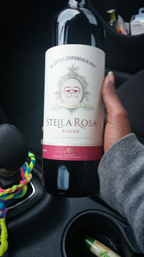 Wine Store «Total Wine & More», reviews and photos, 1641 Carl D. Silver Parkway, Fredericksburg, VA 22401, USA