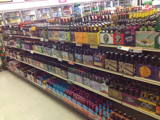 Liquor Store «Dowagiac Liquor», reviews and photos, 901 Spruce St # 4, Dowagiac, MI 49047, USA