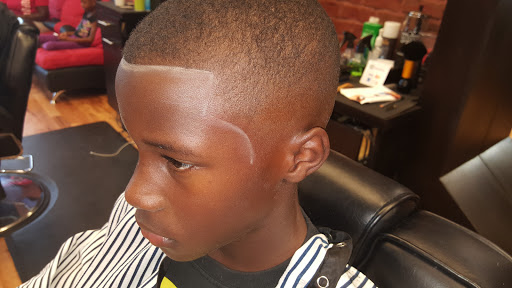 Barber Shop «Man Cave Barbershop ATL LLC», reviews and photos, 3056 Anvilblock Rd #113, Ellenwood, GA 30294, USA