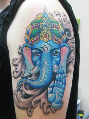 Tattoo Shop «Cosmic Tattoos», reviews and photos, 3927 Monroe Rd, Charlotte, NC 28205, USA