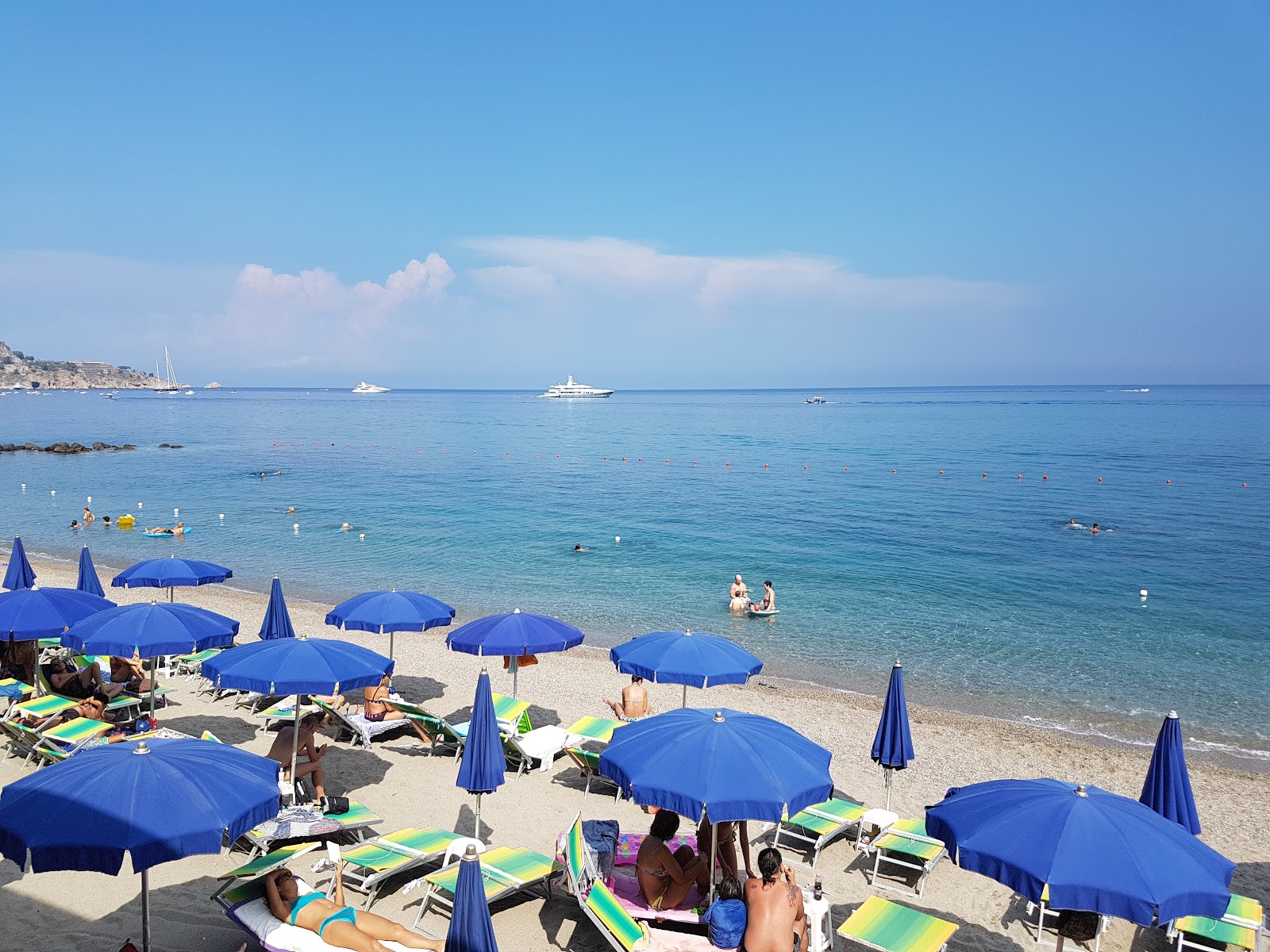 Foto di Giardini Naxos II area del resort sulla spiaggia