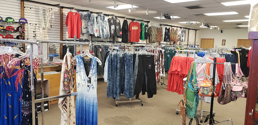 Tobacco Shop «Tobacco Deals», reviews and photos, 2809 E Washington Ave, Madison, WI 53704, USA