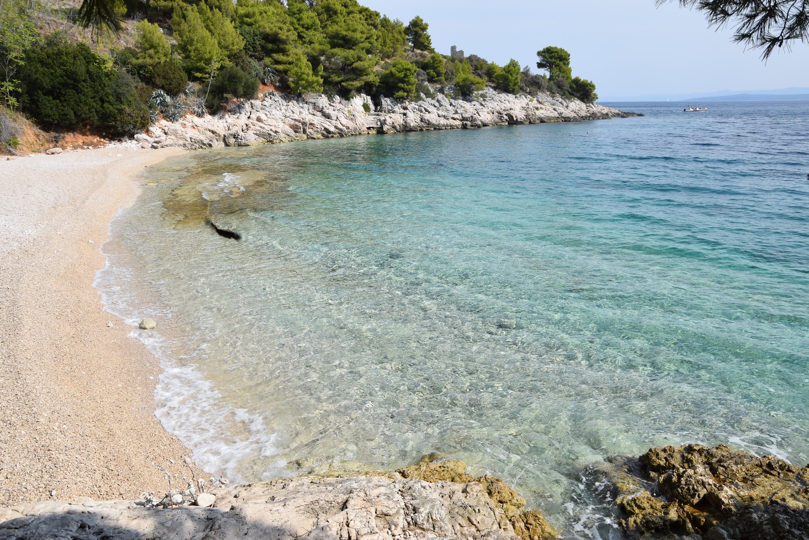 Foto von Villa Majda beach mit beiger kiesel Oberfläche