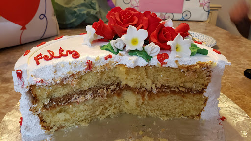 Cake Shop «Dominican Cakes & Bridal Shop», reviews and photos, 2428 N State Rd 7, Margate, FL 33063, USA