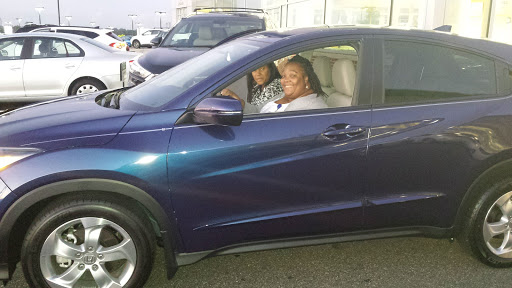 Honda Dealer «Pohanka Honda», reviews and photos, 1772 Ritchie Station Ct, Capitol Heights, MD 20743, USA