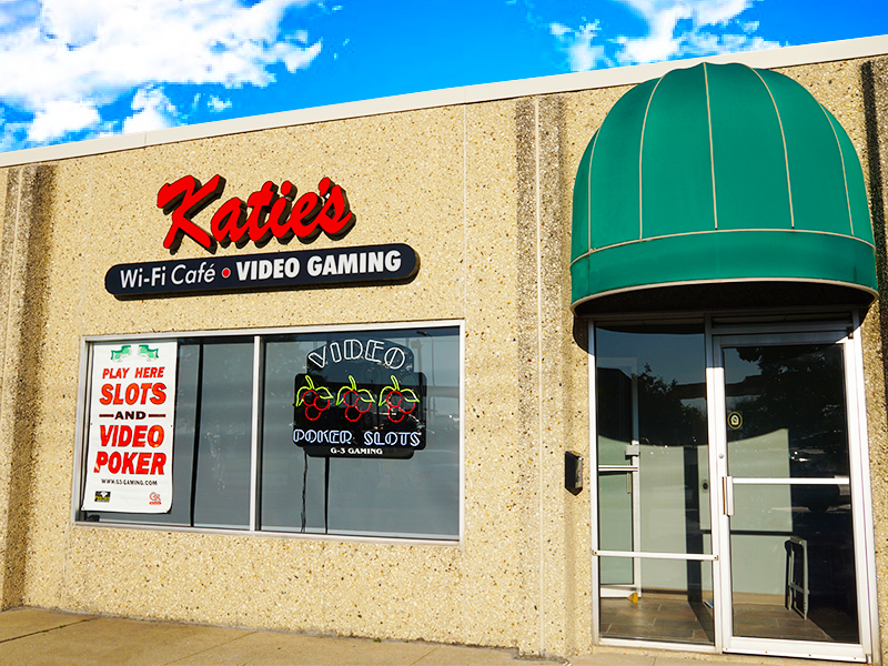 Katie's Wifi Cafe & Bar 60484