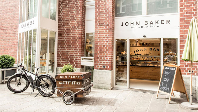 Kommentare und Rezensionen über John Baker first Ltd. (Stadelhofen)