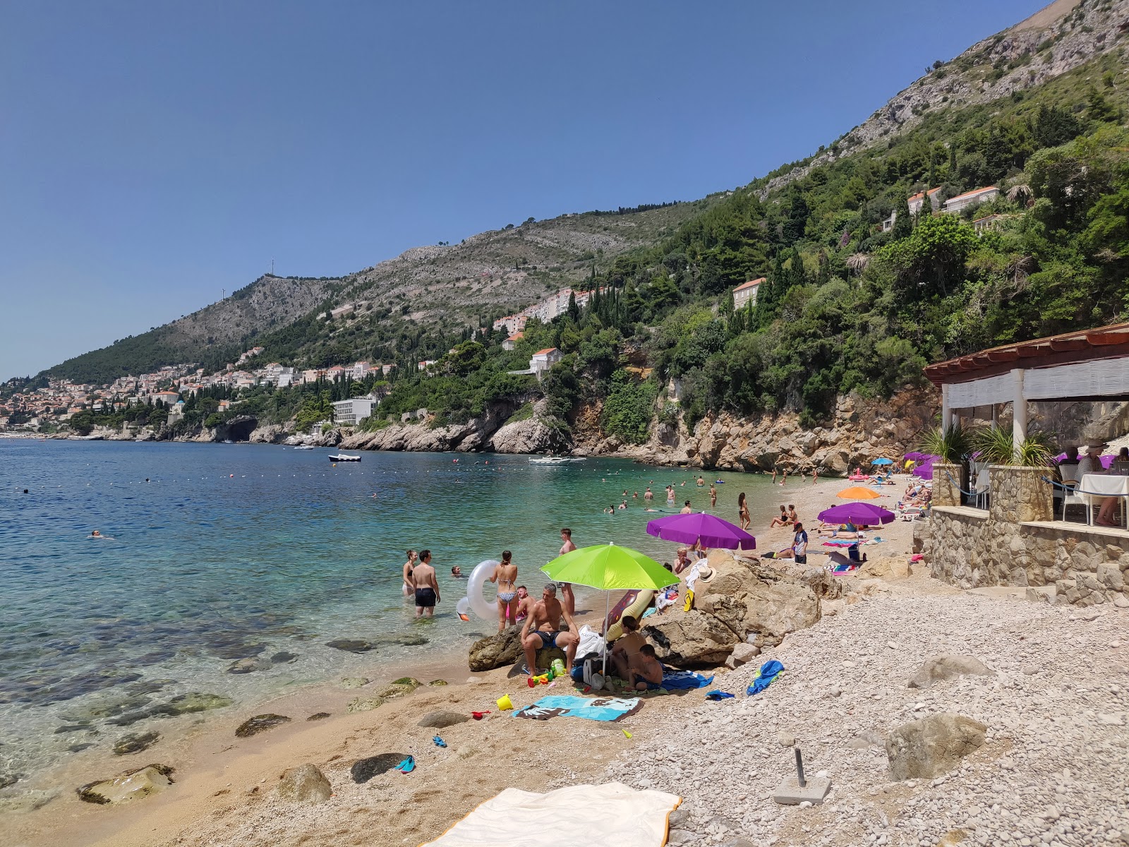 Foto de Sveti Jakov beach con una costa recta