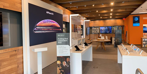 Cell Phone Store «AT&T», reviews and photos, 500 Lincoln St #1, Worcester, MA 01605, USA