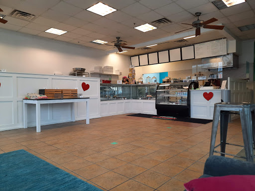 Market «Kickshaws Downtown Market», reviews and photos, 101 William St, Fredericksburg, VA 22401, USA