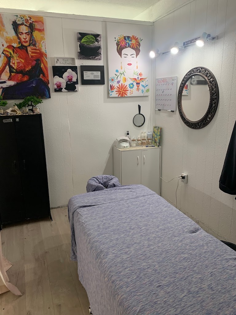 Judy’s Beauty Salon 93257