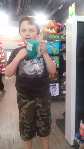 Video Game Store «GameStop», reviews and photos, 4757 Valley View Blvd NW B, Roanoke, VA 24012, USA