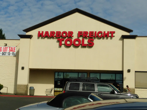 Hardware Store «Harbor Freight Tools», reviews and photos, 15800 SE McLoughlin Blvd, Milwaukie, OR 97267, USA