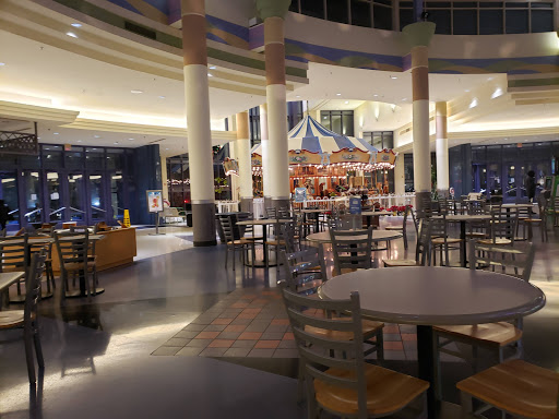 Shopping Mall «Chapel Hill Mall», reviews and photos, 2000 Brittain Rd, Akron, OH 44310, USA