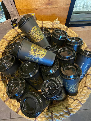 Coffee Shop «Starbucks», reviews and photos, 465 Smithtown Blvd, Nesconset, NY 11767, USA