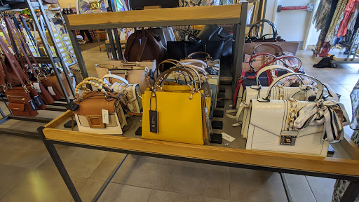 Shoe Store «DSW Designer Shoe Warehouse», reviews and photos, 11500 Burleigh St., Wauwatosa, WI 53222, USA