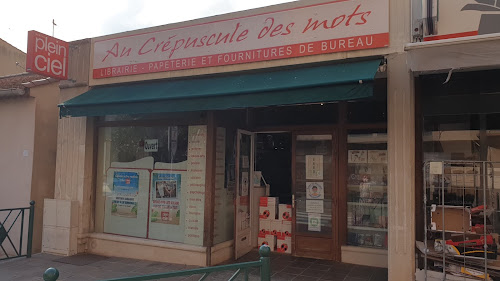Librairie PLEIN CIEL AU CREPUSCULE DES MOTS Sainte-Maxime