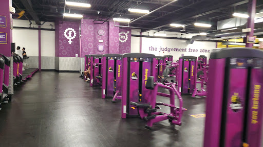 Gym «Planet Fitness», reviews and photos, 1020 Revere Beach Pkwy, Chelsea, MA 02150, USA