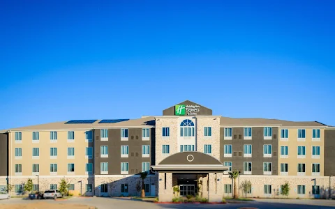 Holiday Inn Express & Suites Austin NW - Arboretum Area, an IHG Hotel image