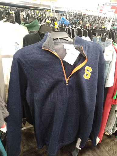 Clothing Store «Burlington Coat Factory», reviews and photos, 22331 Eureka Rd, Taylor, MI 48180, USA