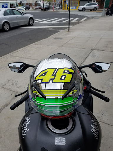 Tiendas de cascos moto en Nueva York