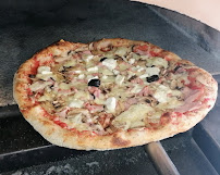 Pizza du Pizzas à emporter Pizzas Chez BERNARD à Saint-Pey-d'Armens - n°5