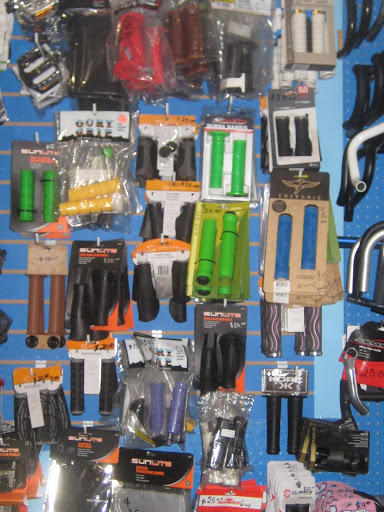 Bicycle Store «L.A. Golden Bike», reviews and photos, 4001 Wilshire Blvd, Los Angeles, CA 90010, USA