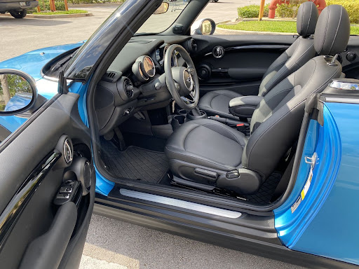 Used Car Dealer «Imotobank Car Dealership», reviews and photos, 10 Industrial Rd, Walpole, MA 02081, USA