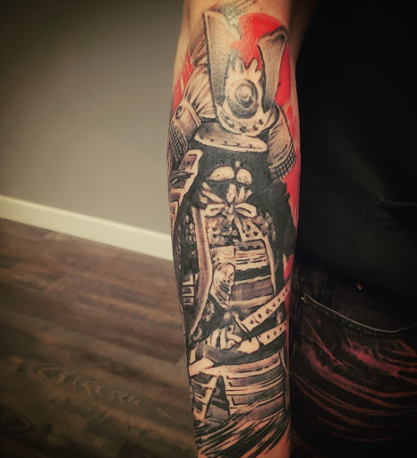 Explore cover up tattoo ideas for ladies, creative tattoo ideas in Scottsbluff, available at SCOTTSBLUFF TATTOO STUDIO