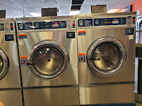Golden Wash Laundromat - Photo 3 - Car repair in Louisville, KY, Louisville