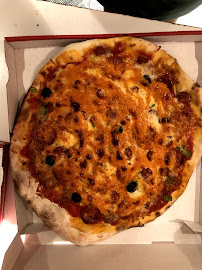 Pizza du Pizzas à emporter Le Kiosque à Pizzas à Courrières - n°1