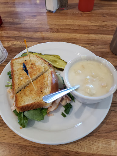 Cafe «The Good Harvest Cafe», reviews and photos, 575 US Hwy 101 S, Crescent City, CA 95531, USA