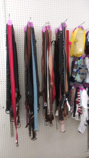 Thrift Store «MAJ-R Thrift & Discount», reviews and photos, 7506 Raytown Rd, Raytown, MO 64138, USA