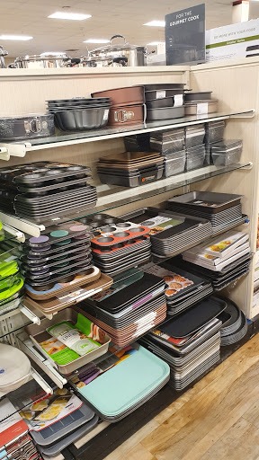 HomeGoods image