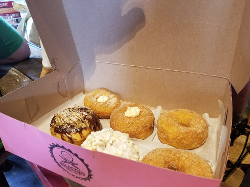 Donut Shop «Glazed Donut Works», reviews and photos, 2644 Elm St, Dallas, TX 75226, USA