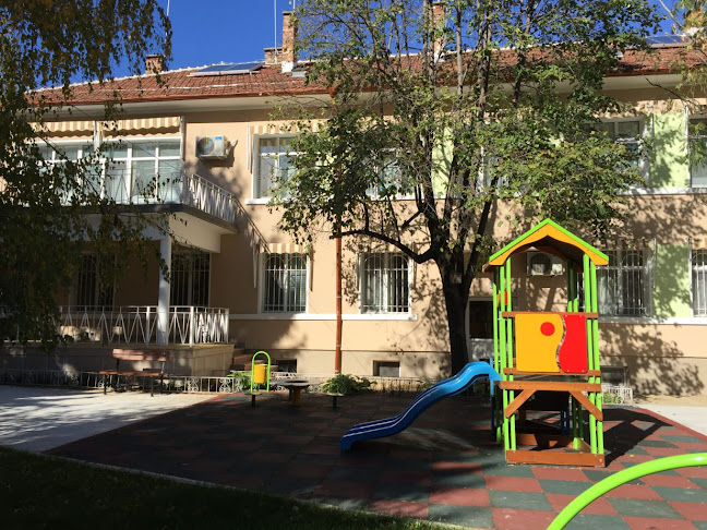 Opinii despre Детска градина "Васил Левски" în Свищов - Детска градина