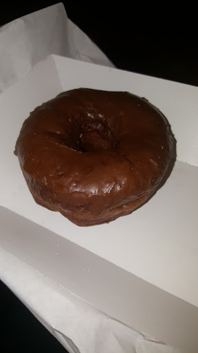 Donut Shop «Donut King», reviews and photos, 1660 Girod St, Mandeville, LA 70448, USA