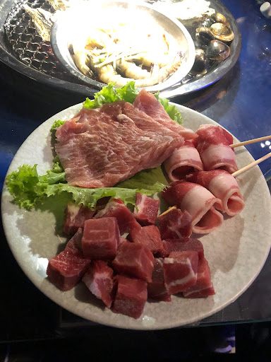 赤炭汽油桶炭火燒肉 的照片