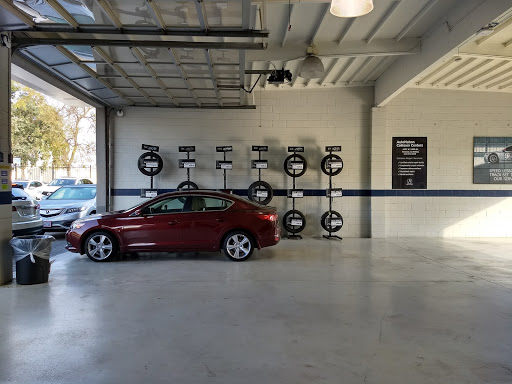 Acura Dealer «AutoNation Acura South Bay», reviews and photos, 25341 Crenshaw Blvd, Torrance, CA 90505, USA