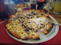 Pizza du Pizzeria Le Petit Carnot à Valbonne - n°15