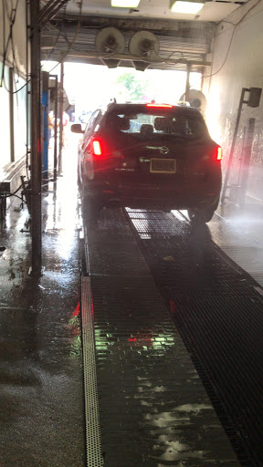 Kelvin Car Wash en Newark