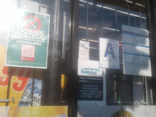 Grocery Store «Galst Food Market», reviews and photos, 1622 W North Ave, Milwaukee, WI 53205, USA