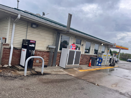 Gas Station «Sunoco Gas Station», reviews and photos, 5100 S Victor Pike, Bloomington, IN 47403, USA