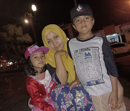 Ampera Aini photo