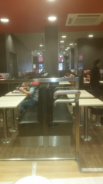 Atmosphère du Restaurant KFC Paris Châtelet - n°7