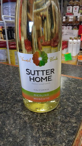 Liquor Store «Discount Liquor», reviews and photos, 401 Baltimore Pike, Bel Air, MD 21014, USA