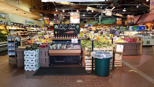 Grocery Store «Super Foodtown of Port Monmouth», reviews and photos, 426 NJ-36, Port Monmouth, NJ 07758, USA
