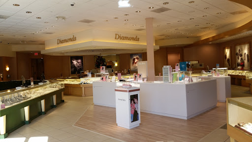 Jewelry Store «Jared The Galleria of Jewelry», reviews and photos, 5327 Concord Pike, Wilmington, DE 19803, USA